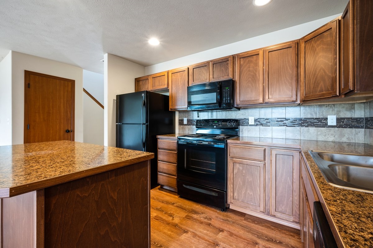 920 South Evergreen Road, Unit 922 Spokane Valley, WA 99216 - Photo 11 of 28