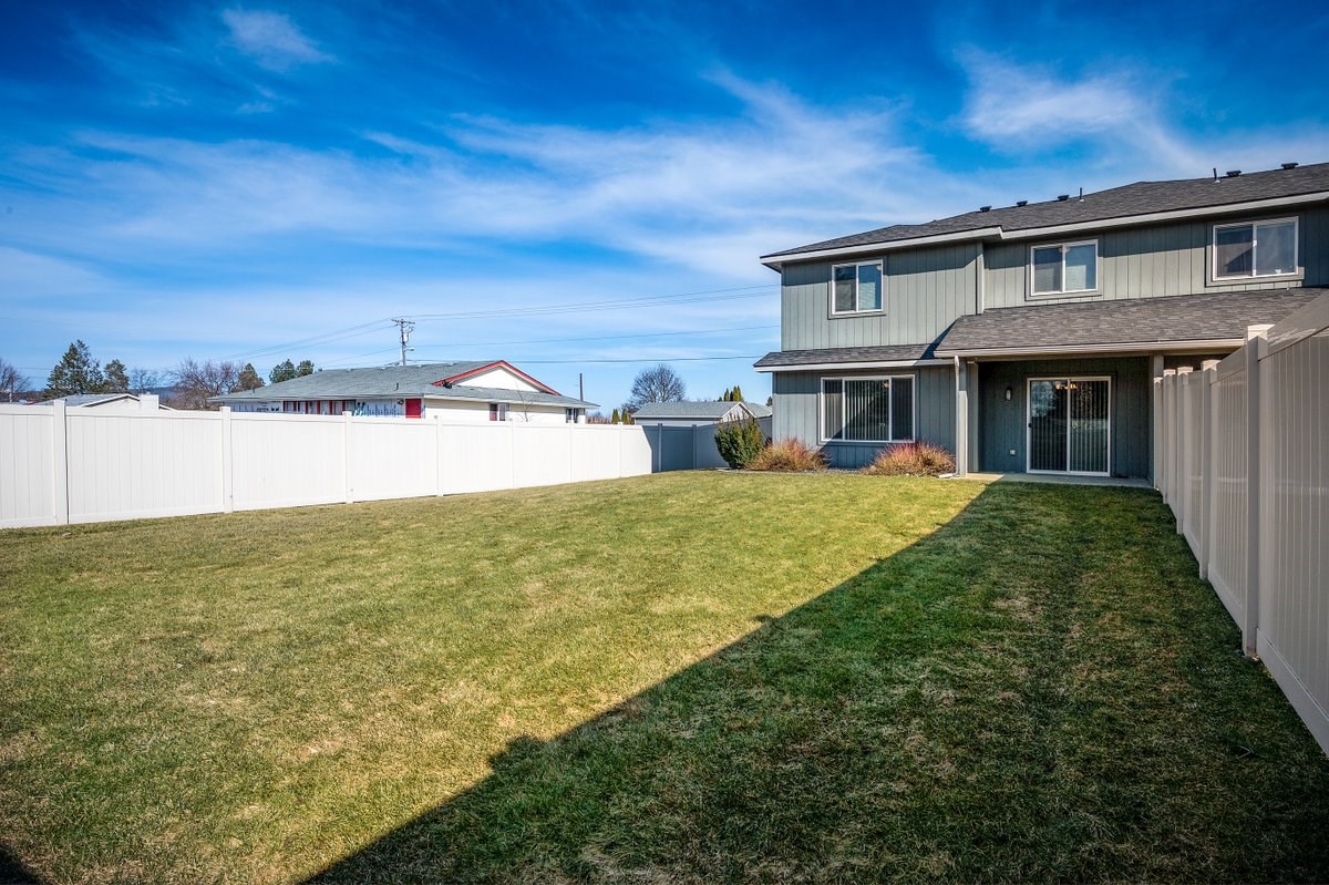920 South Evergreen Road, Unit 922 Spokane Valley, WA 99216 - Photo 25 of 28
