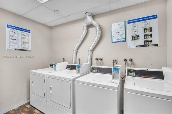 $1,800 | 1470 Northeast 123rd Street, Unit A1106, North Miami, FL 33161