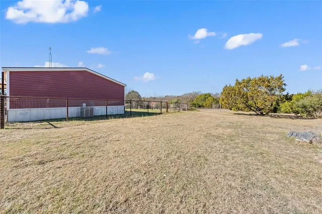 $249,999 | 119 Tall Timber Loop, Whitney, TX 76692