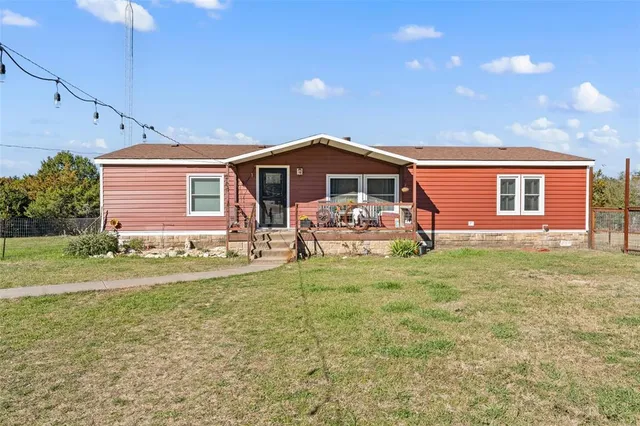 $249,999 | 119 Tall Timber Loop, Whitney, TX 76692