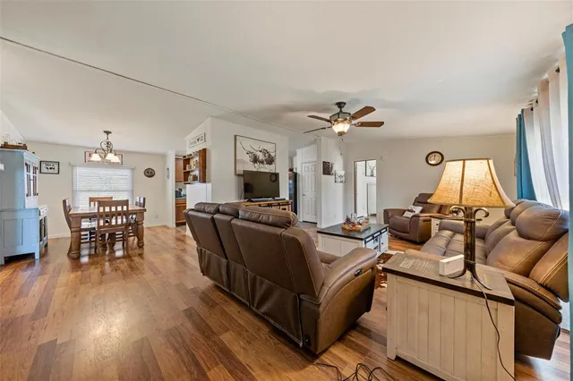 $249,999 | 119 Tall Timber Loop, Whitney, TX 76692