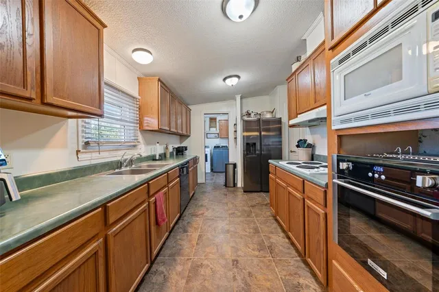 $249,999 | 119 Tall Timber Loop, Whitney, TX 76692