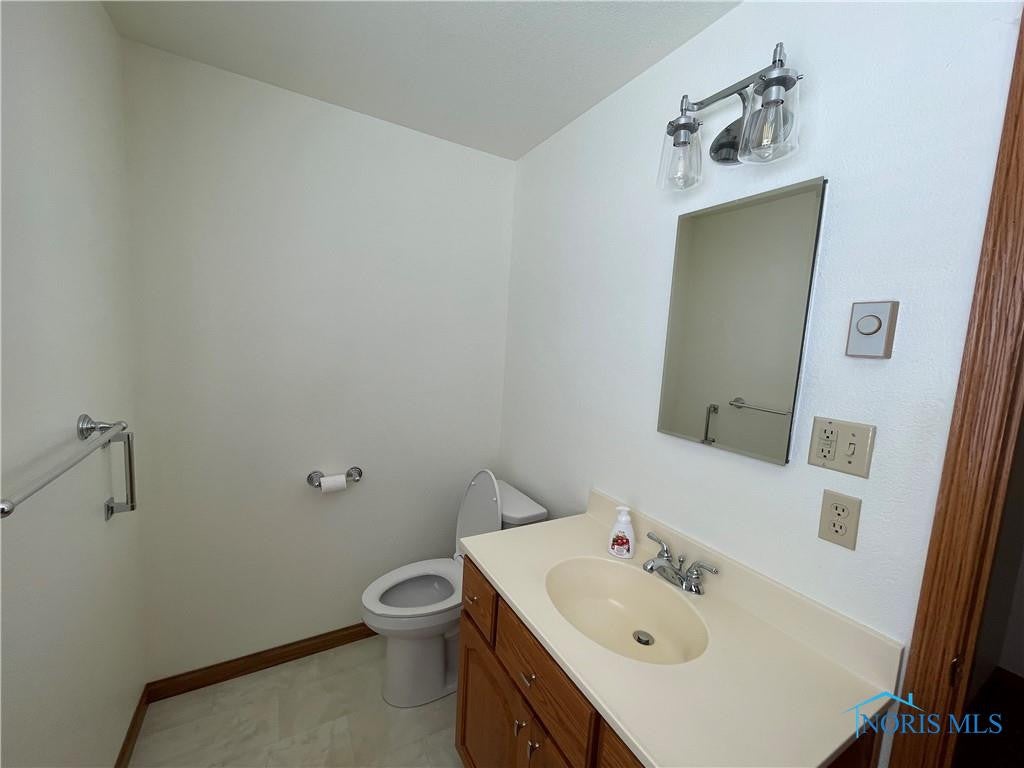 4898 Carpenter Road Defiance, OH 43512 - Photo 30 of 48 Gallery Image 30