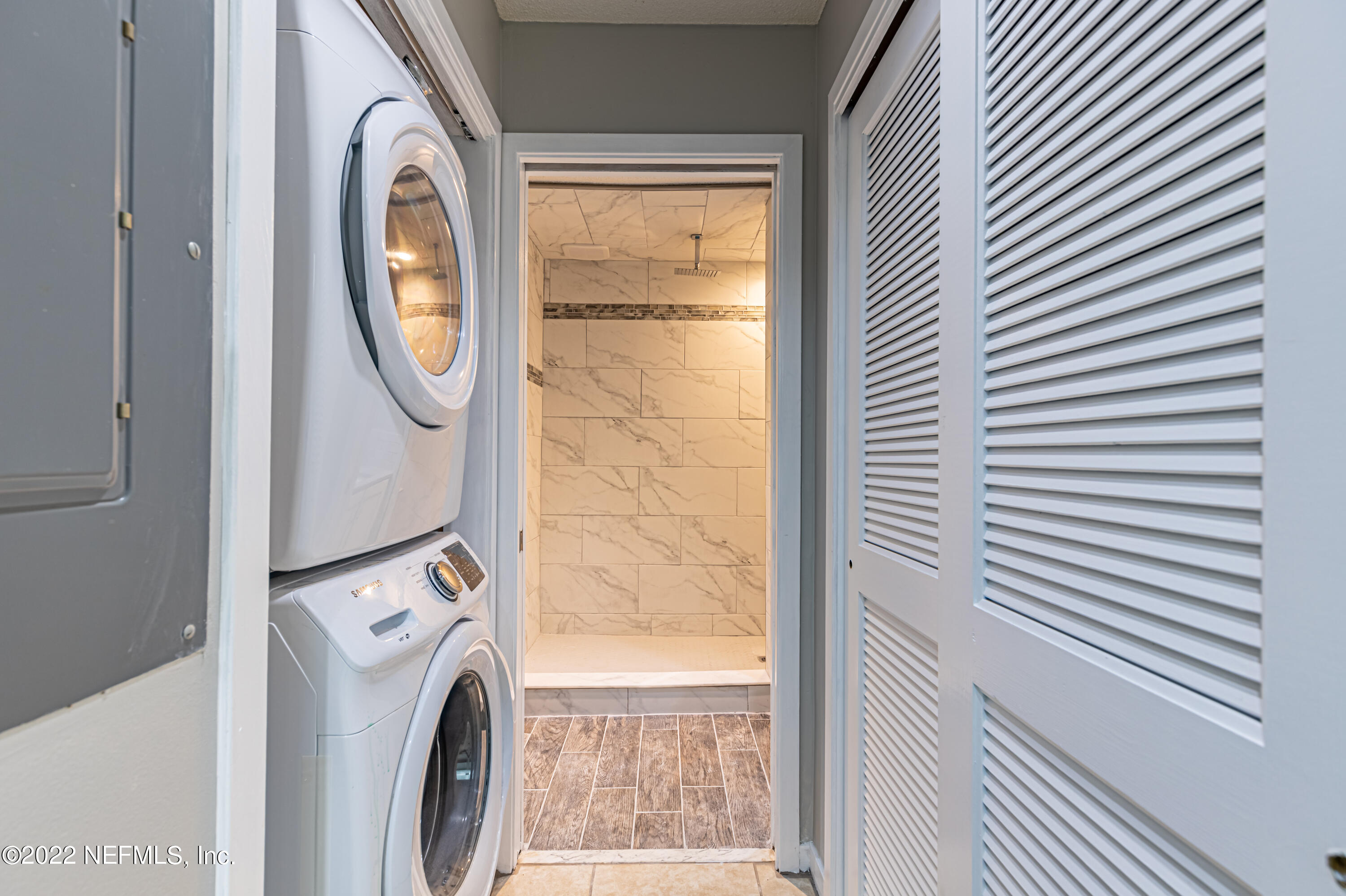 2910 Ravines Road, Unit 1127 Middleburg, FL 32068 - Photo 32 of 37 32 Laundry