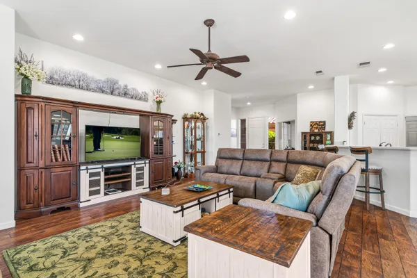 $3,300 | 44129 Royal Troon Drive, Indio, CA 92201