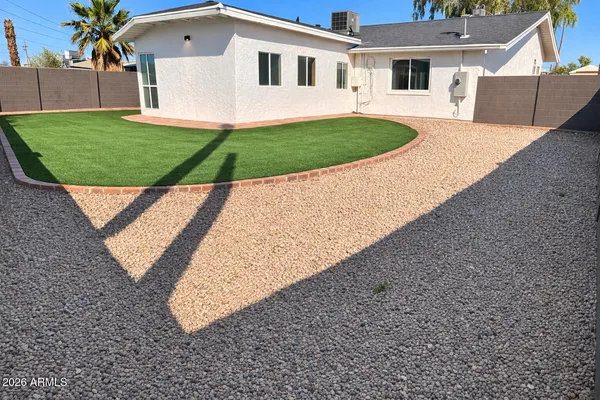 $2,500 | 1209 West 5th Street, Tempe, AZ 85281