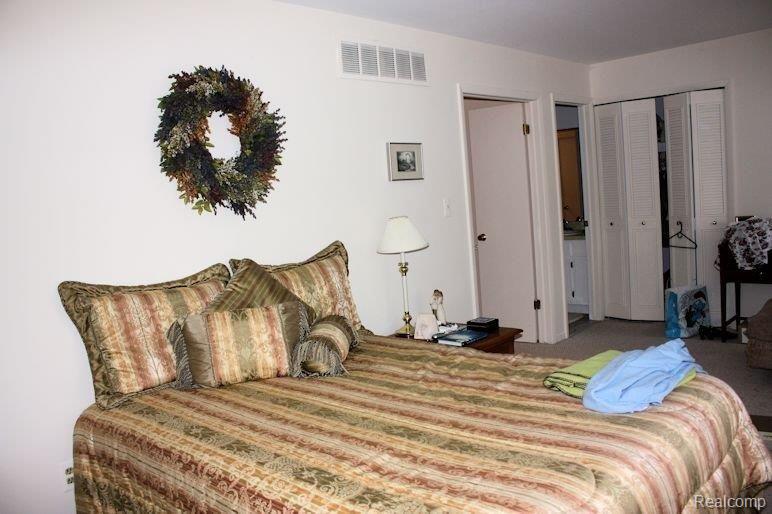 260 Minot Street Romeo, MI 48065 - Photo 7 of 9 Master.jpg
