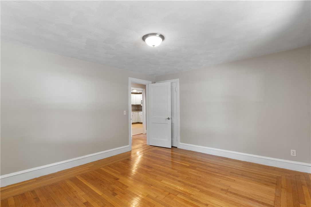 11 Serrel Sweet Road Johnston, RI 02919 - Photo 15 of 27 Gallery Image 15