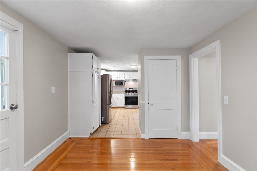 11 Serrel Sweet Road Johnston, RI 02919 - Photo 10 of 27 Gallery Image 10