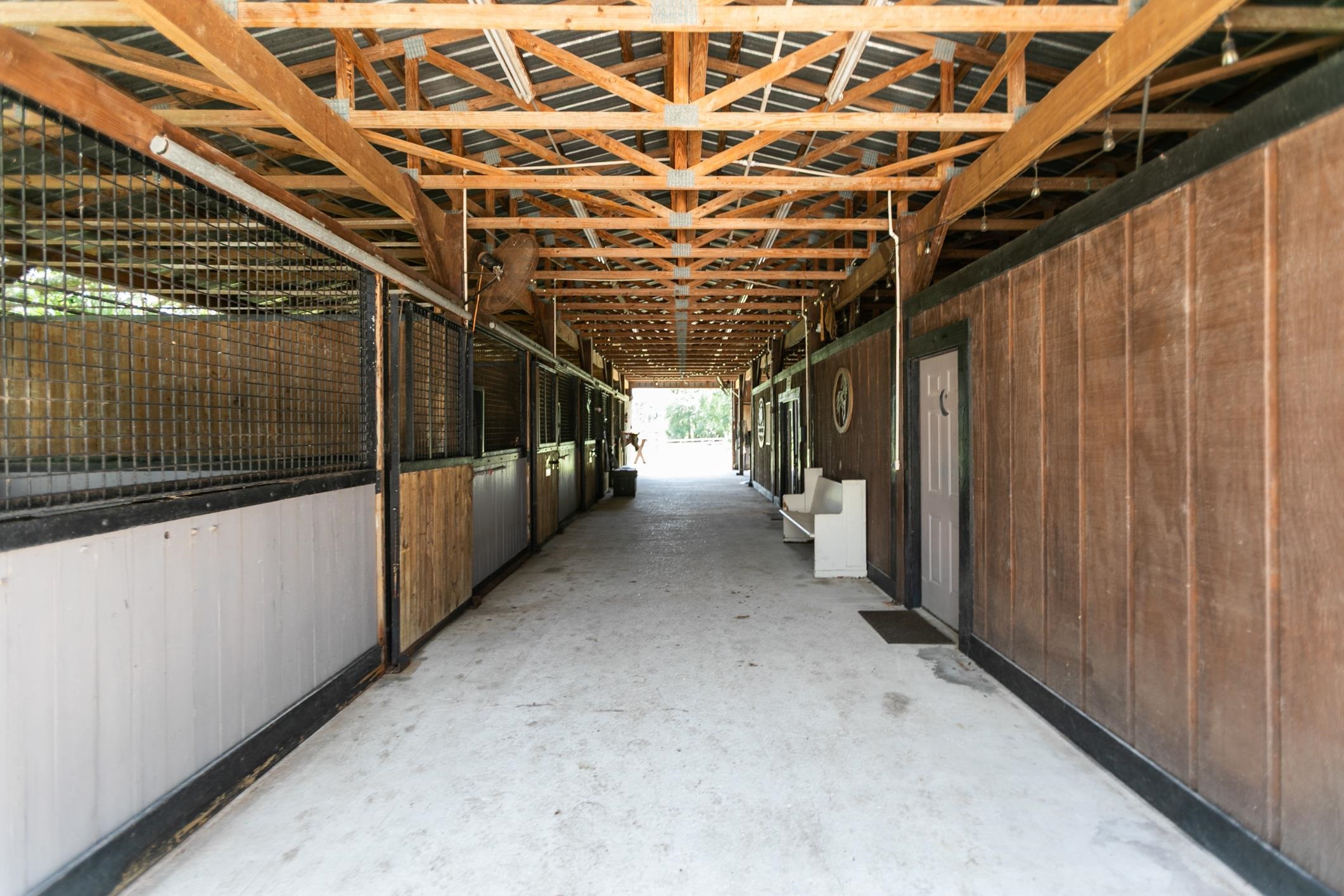 5210 County Road 305 Bunnell, FL 32110 - Photo 21 of 79 a view of entryway