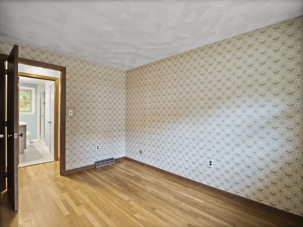 12 Pinetree Road Billerica, MA 01821 - Photo 25 of 37 Gallery Image 25