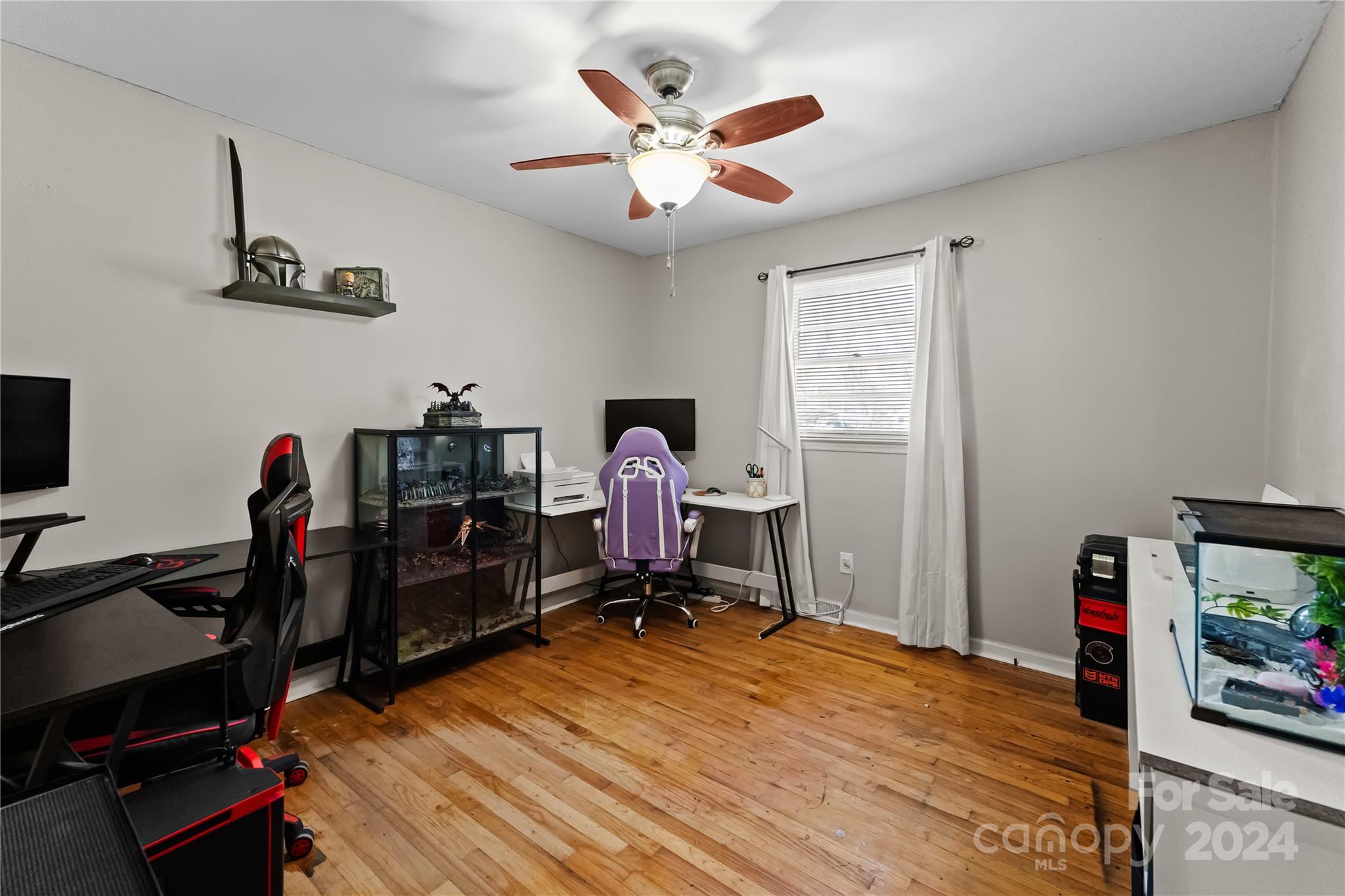 1267 Oak Hill Road Chester, SC 29706 - Photo 18 of 29 a bed room with a bed and a desk