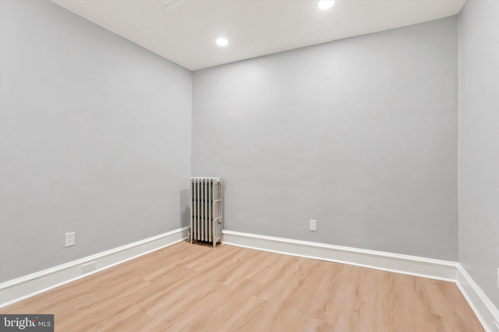 5548 Ridge Avenue Philadelphia, PA 19128 - Photo 7 of 15