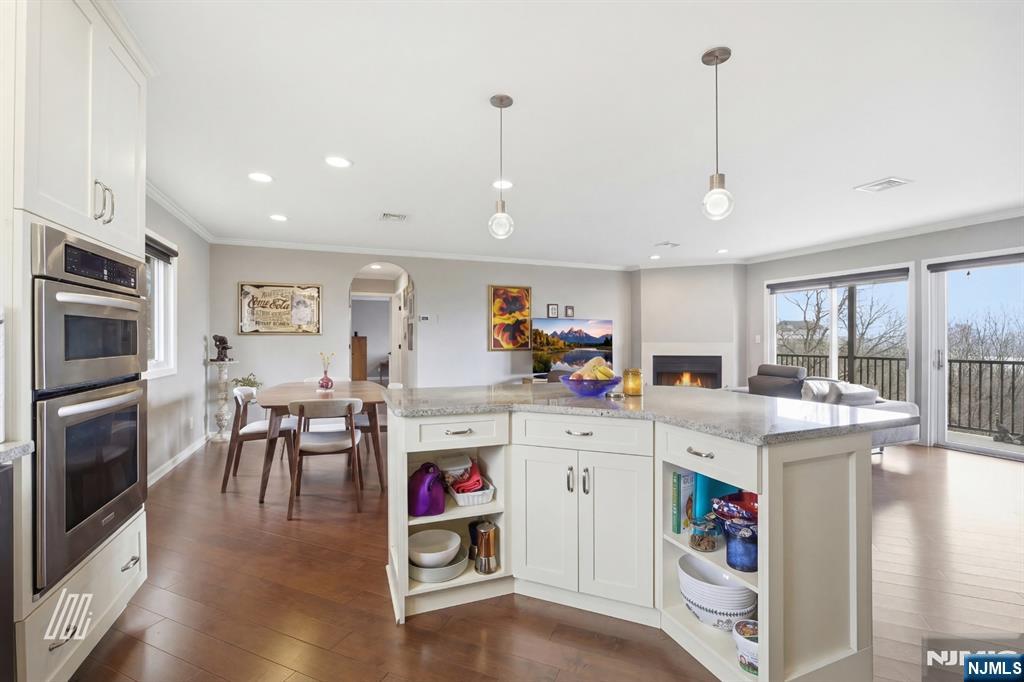 300 Gorge Road, Unit 75 Cliffside Park, NJ 07010 - Photo 11 of 27 a view of a kitchen and sink