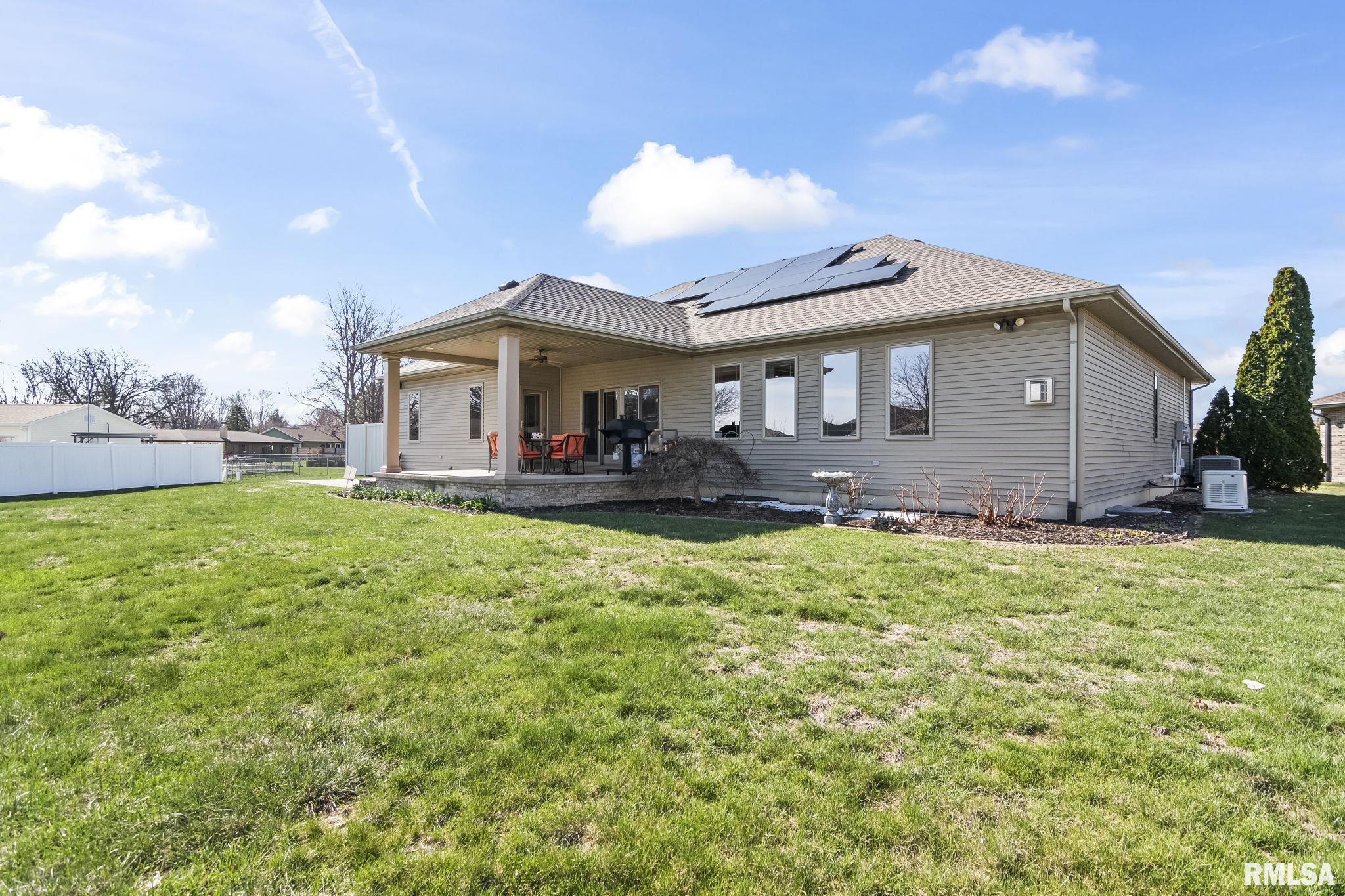 2104 Dubsdread Lane Springfield, IL 62711 - Photo 51 of 55