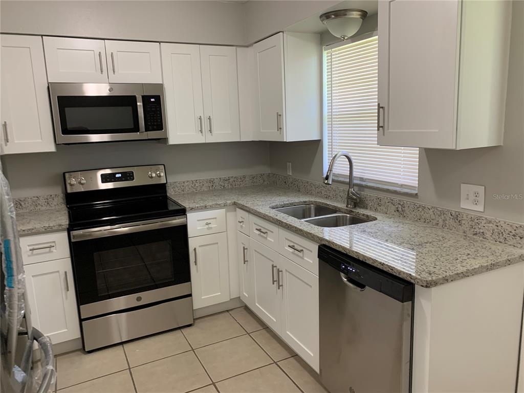 57 6th Street St. Cloud, FL 34769 - Photo 9 of 23