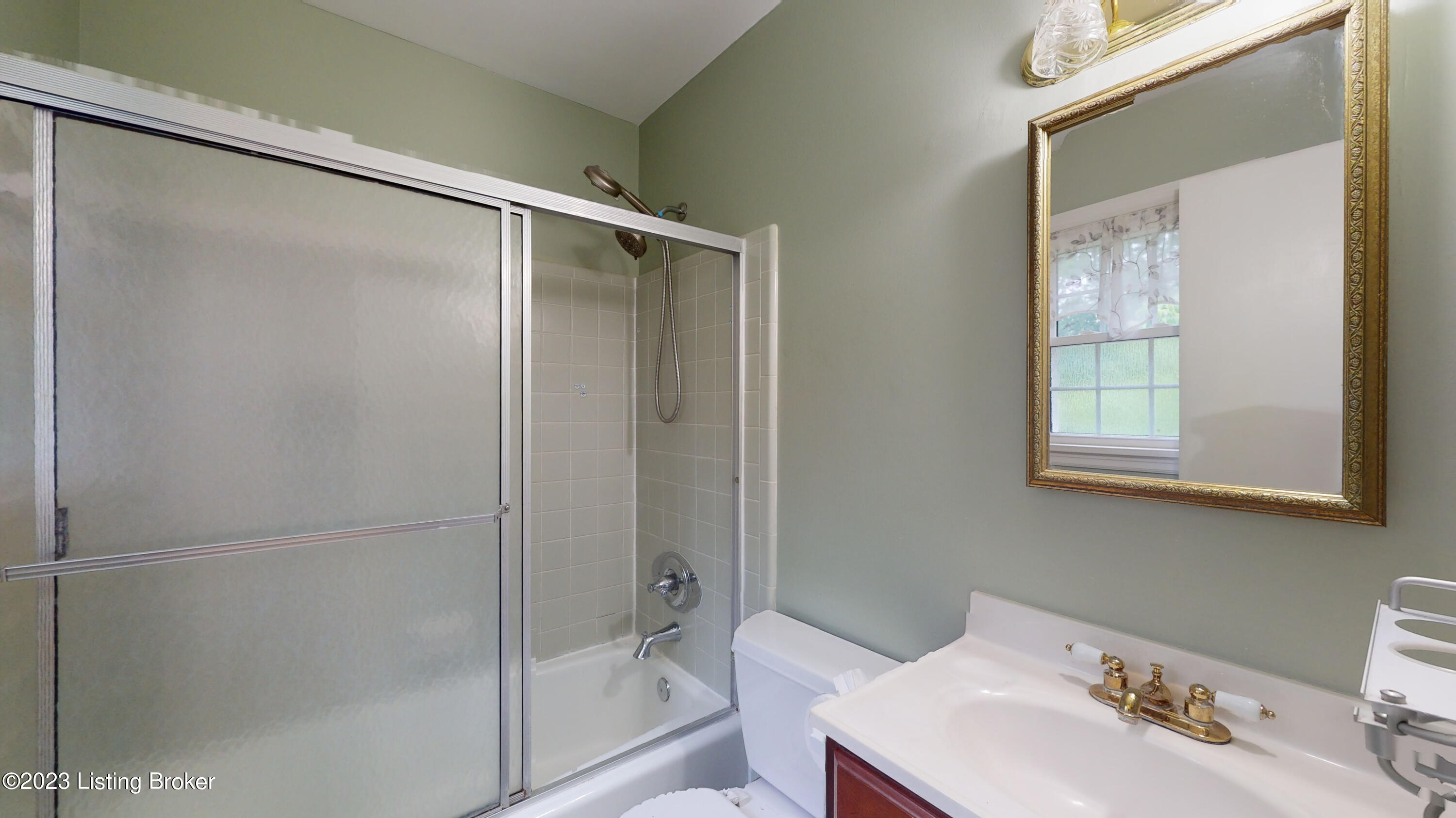 2204 Westridge Road Louisville, KY 40242 - Photo 22 of 35 2204-Westridge-05172023_100203