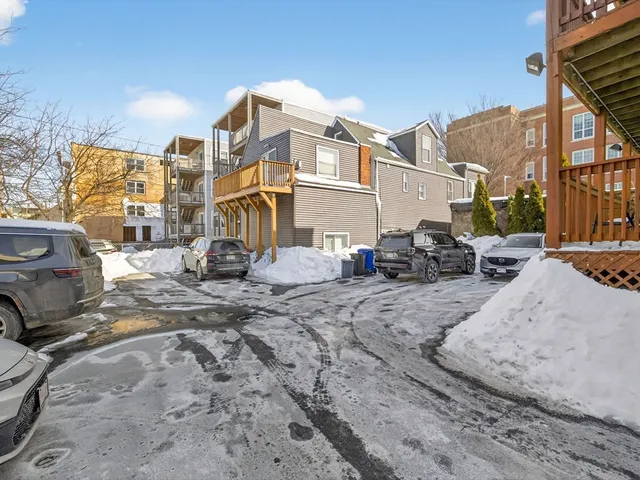 $629,000 | 204 Marion Street, Unit 5, Boston, MA 02128