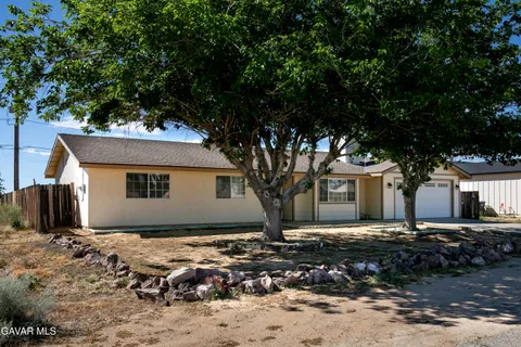 $249,999 | 10416 Peach Avenue, California City, CA 93505