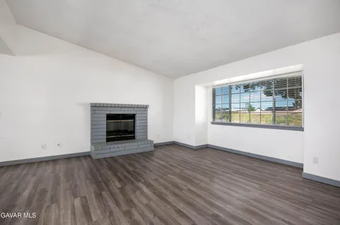 $249,999 | 10416 Peach Avenue, California City, CA 93505