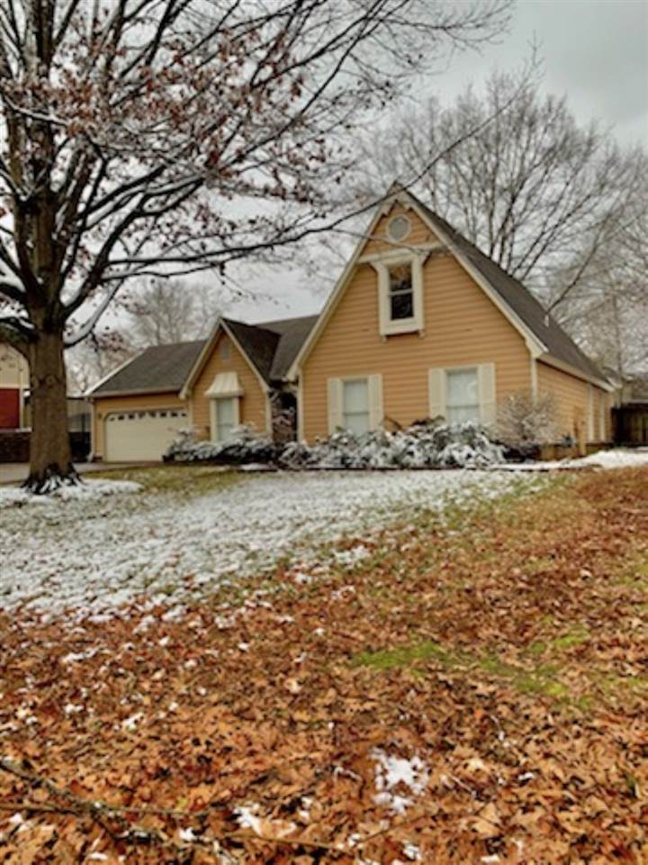 1037 Moorefield Road Collierville, TN 38017 - Photo 2 of 25 Gallery Image 2