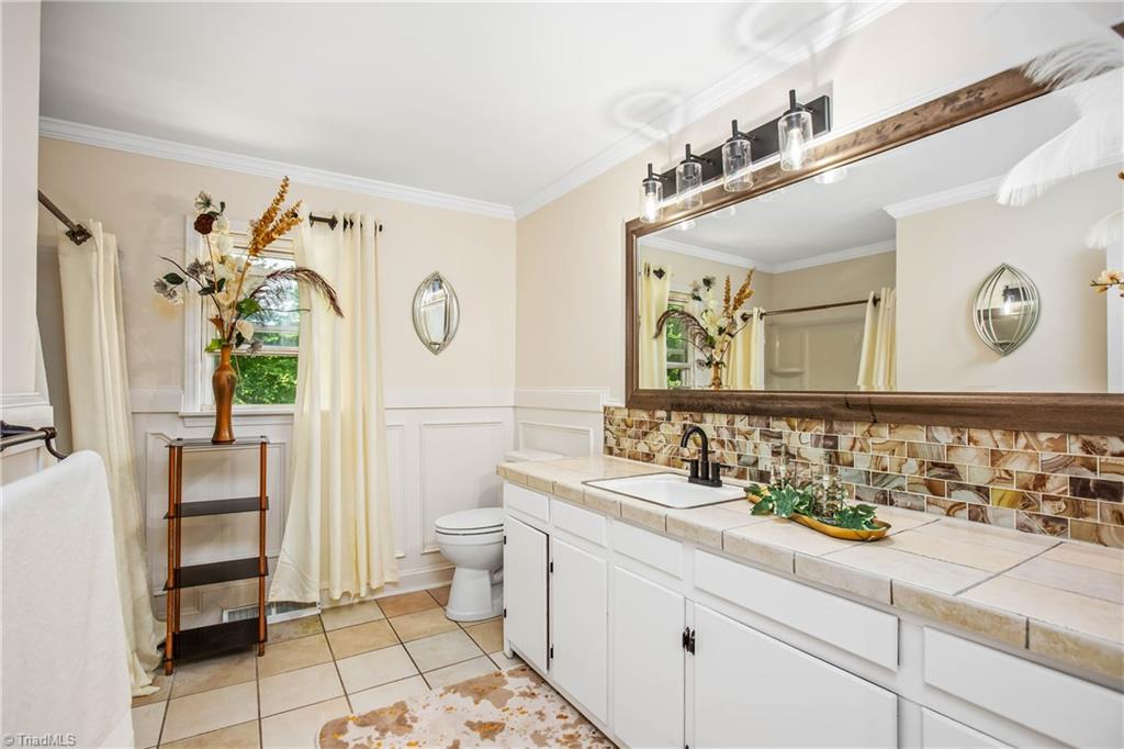 743 Hallmark Drive Rural Hall, NC 27045 - Photo 11 of 37 Main level full bath