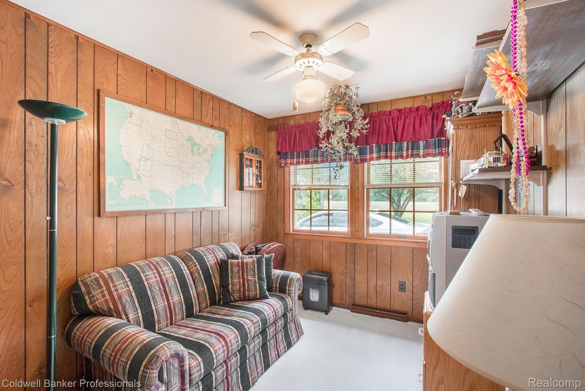 2537 Carpenter Road Lapeer, MI 48446 - Photo 24 of 26 Bedroom