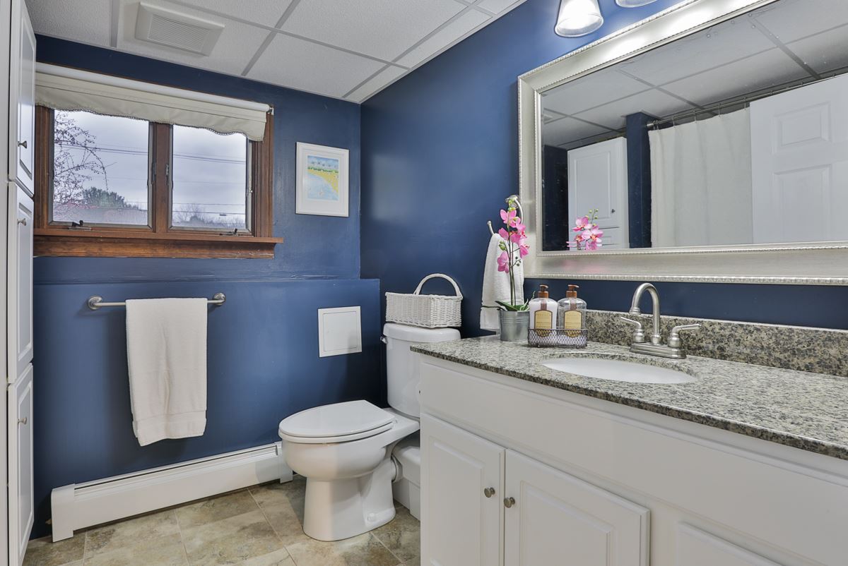 131 Brookdale Road Salem, NH 03079 - Photo 31 of 32