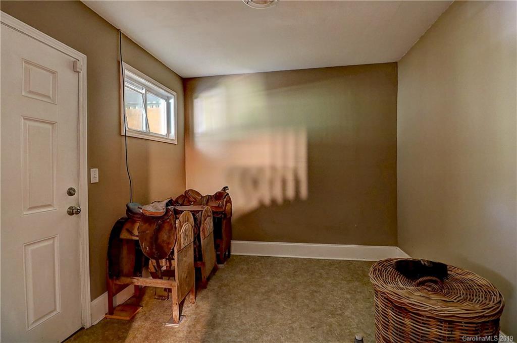 290 Mauney Farm Road Cherryville, NC 28021 - Photo 11 of 17 Gallery Image 11