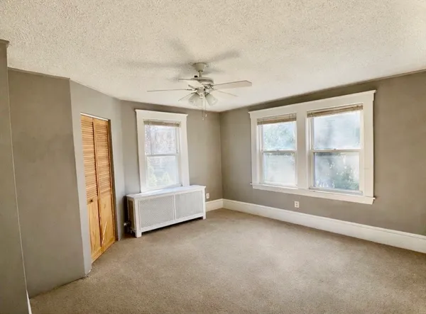 $2,400 | 46 Standish Avenue, Unit 2, Plymouth, MA 02360