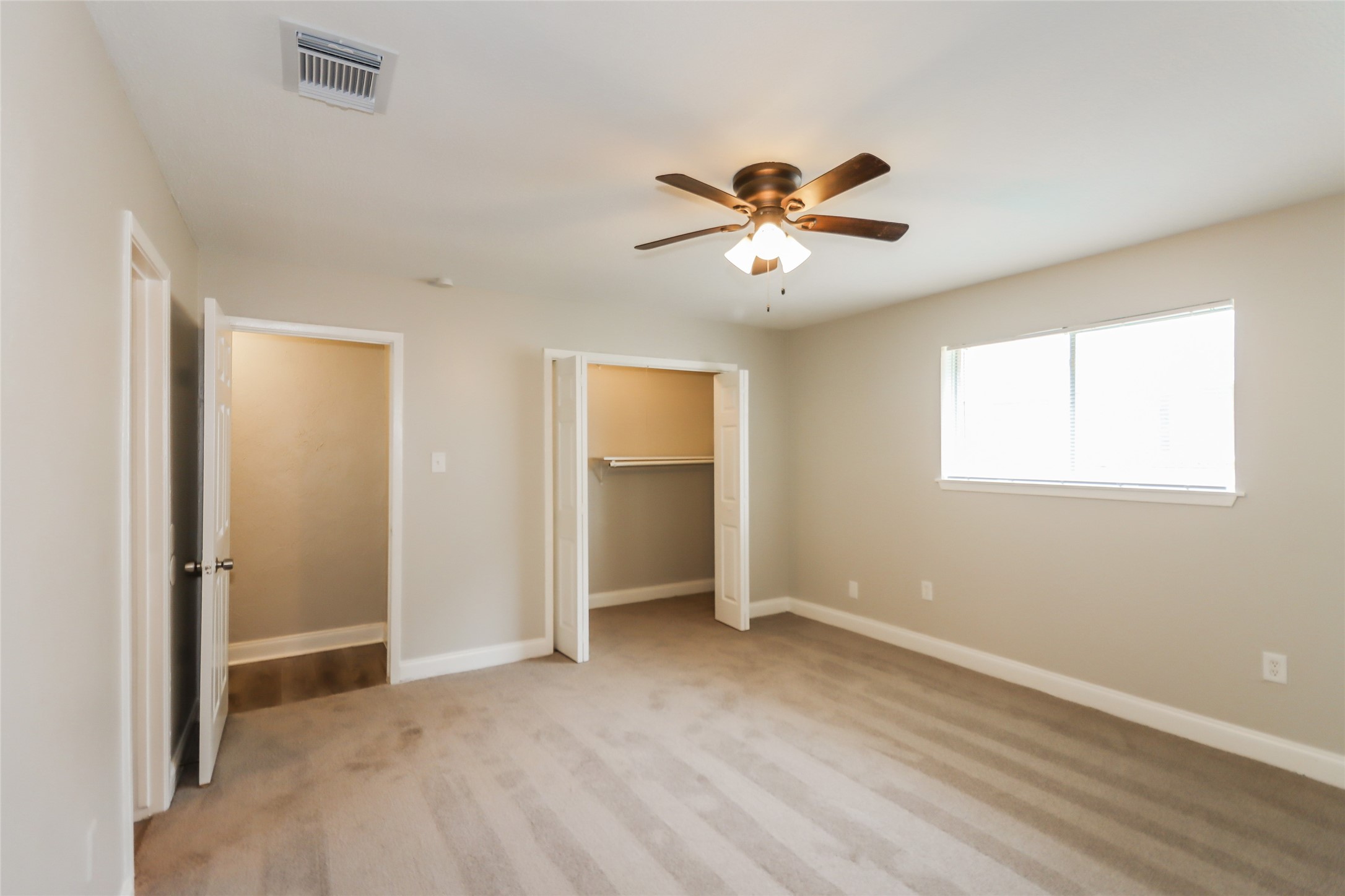 10531 Mills Walk Drive Houston, TX 77070 - Photo 8 of 16