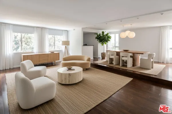 $4,950 | 2318 Fox Hills Drive, Unit 105, Los Angeles, CA 90064