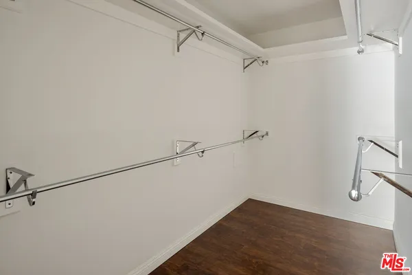 $4,950 | 2318 Fox Hills Drive, Unit 105, Los Angeles, CA 90064