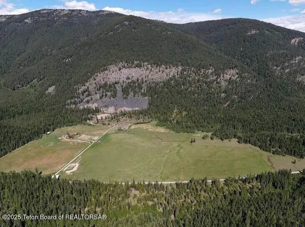 $1,995,000 | 2398 Pne Crk Road, Troy, MT 59935