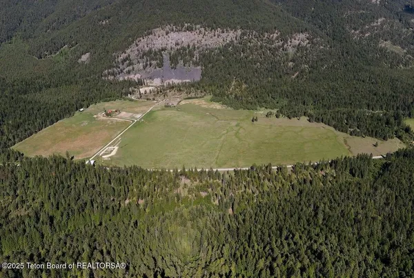 $1,995,000 | 2398 Pne Crk Road, Troy, MT 59935