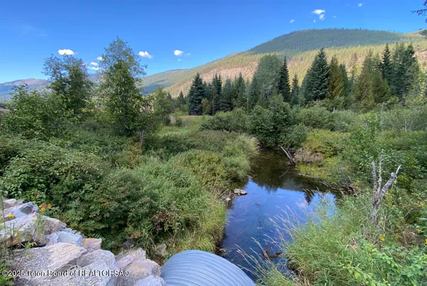$1,995,000 | 2398 Pne Crk Road, Troy, MT 59935