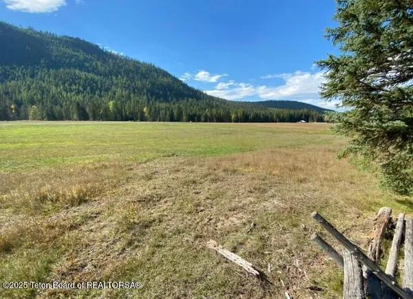 $1,995,000 | 2398 Pne Crk Road, Troy, MT 59935