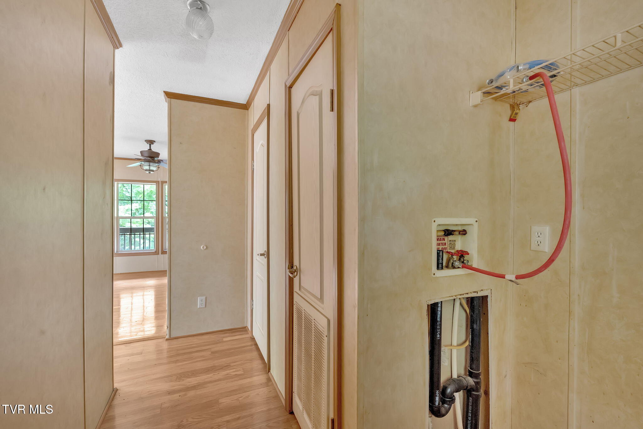 1306 Old Stage Road Johnson City, TN 37615 - Photo 21 of 32 30-web-or-mls-JH 20250813-220