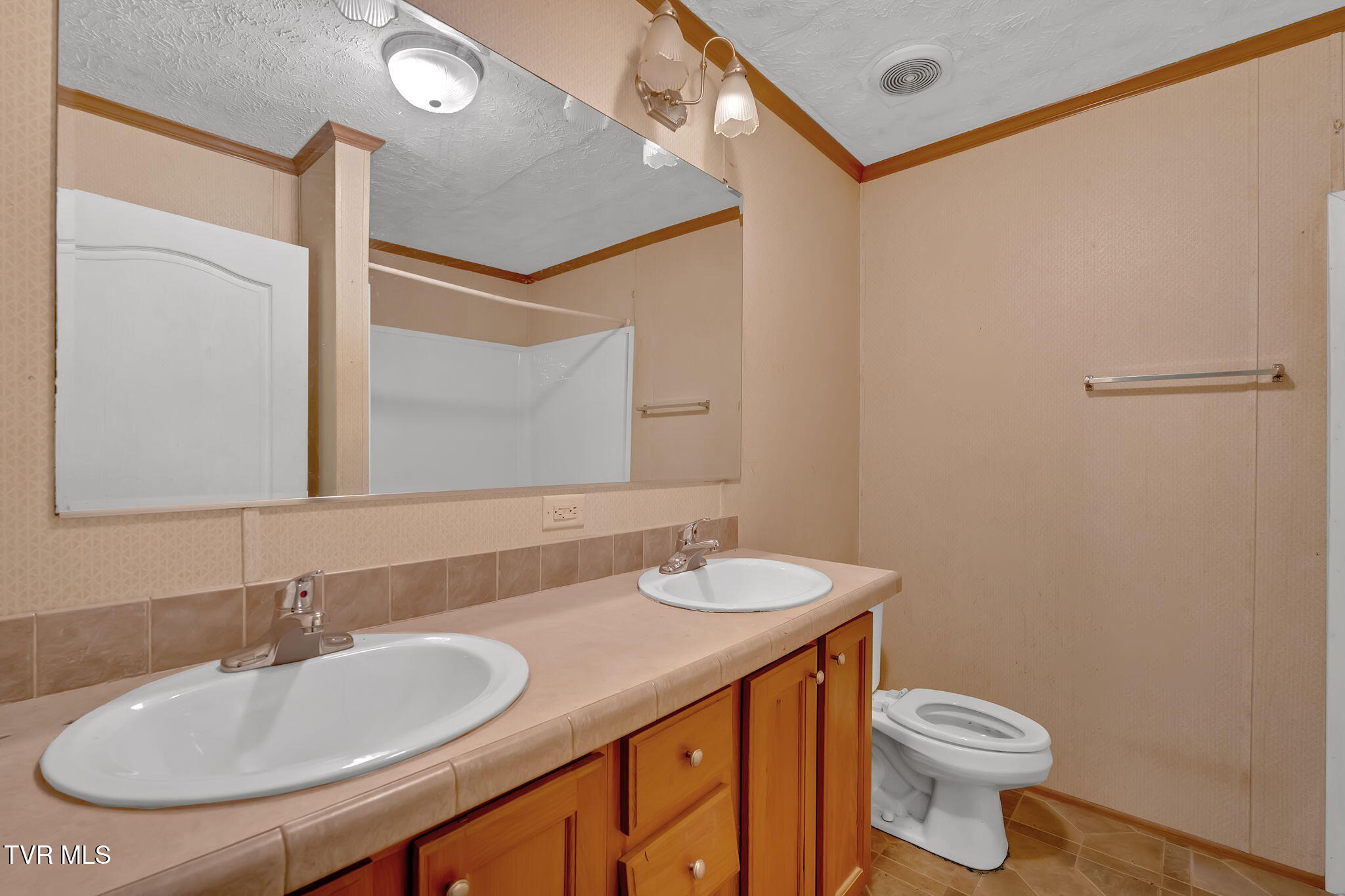 1306 Old Stage Road Johnson City, TN 37615 - Photo 31 of 32 8-web-or-mls-JH 20250813-235