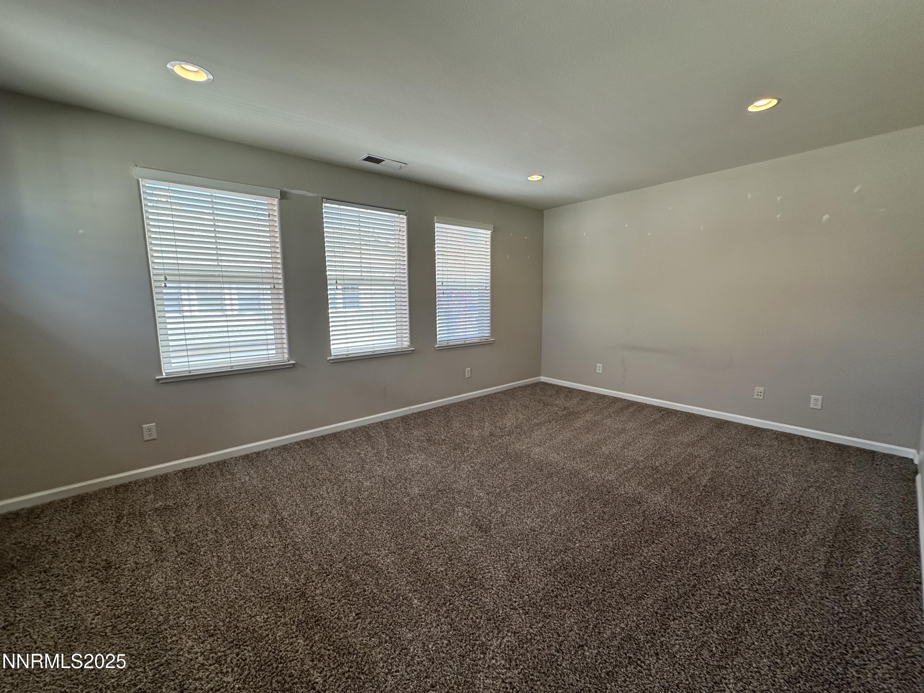 1625 Clover Hill Trail Reno, NV 89523 - Photo 19 of 41 an empty room with windows
