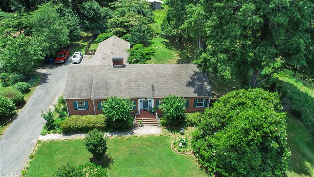 3626 Fieldview Road Pleasant Garden, NC 27313 - Photo 26 of 41 Gallery Image 26