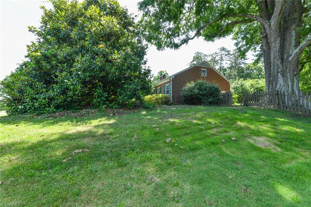 3626 Fieldview Road Pleasant Garden, NC 27313 - Photo 30 of 41 Gallery Image 30
