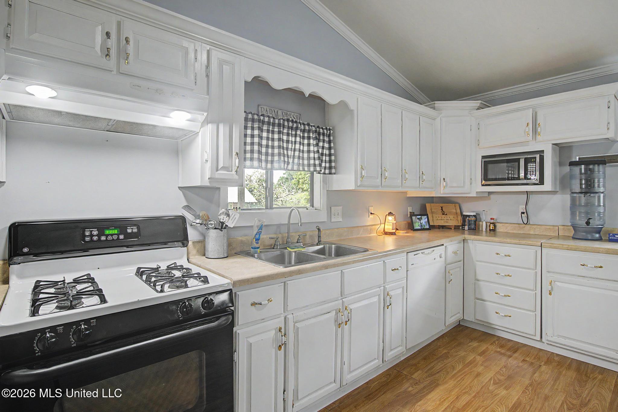 340 East Bond Road Wiggins, MS 39577 - Photo 5 of 21 15_51226 340 E Bond