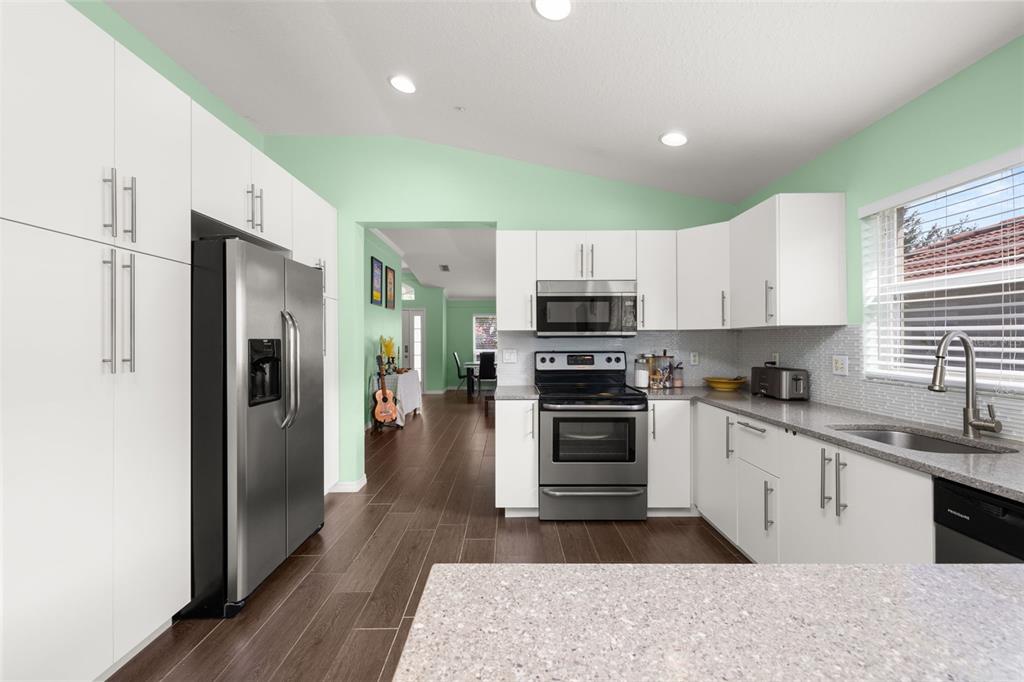 11438 Arborside Bend Way Windermere, FL 34786 - Photo 16 of 54