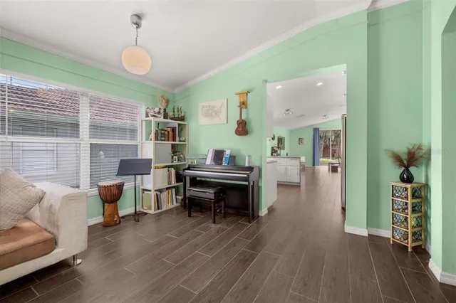a view of a storage & utility room with dryer and washer