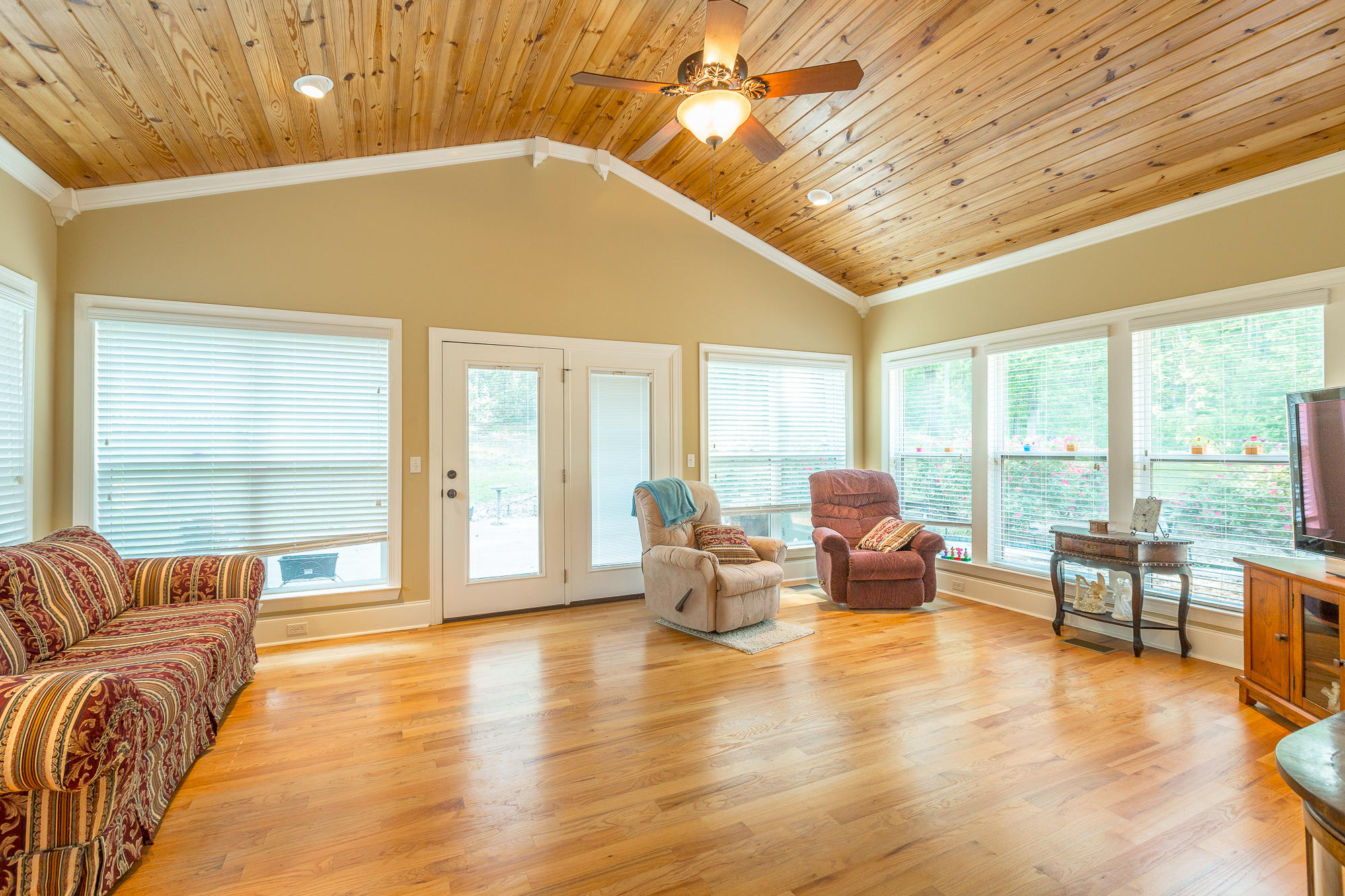 7929 Gann Road Hixson, TN 37343 - Photo 11 of 29 Sunroom