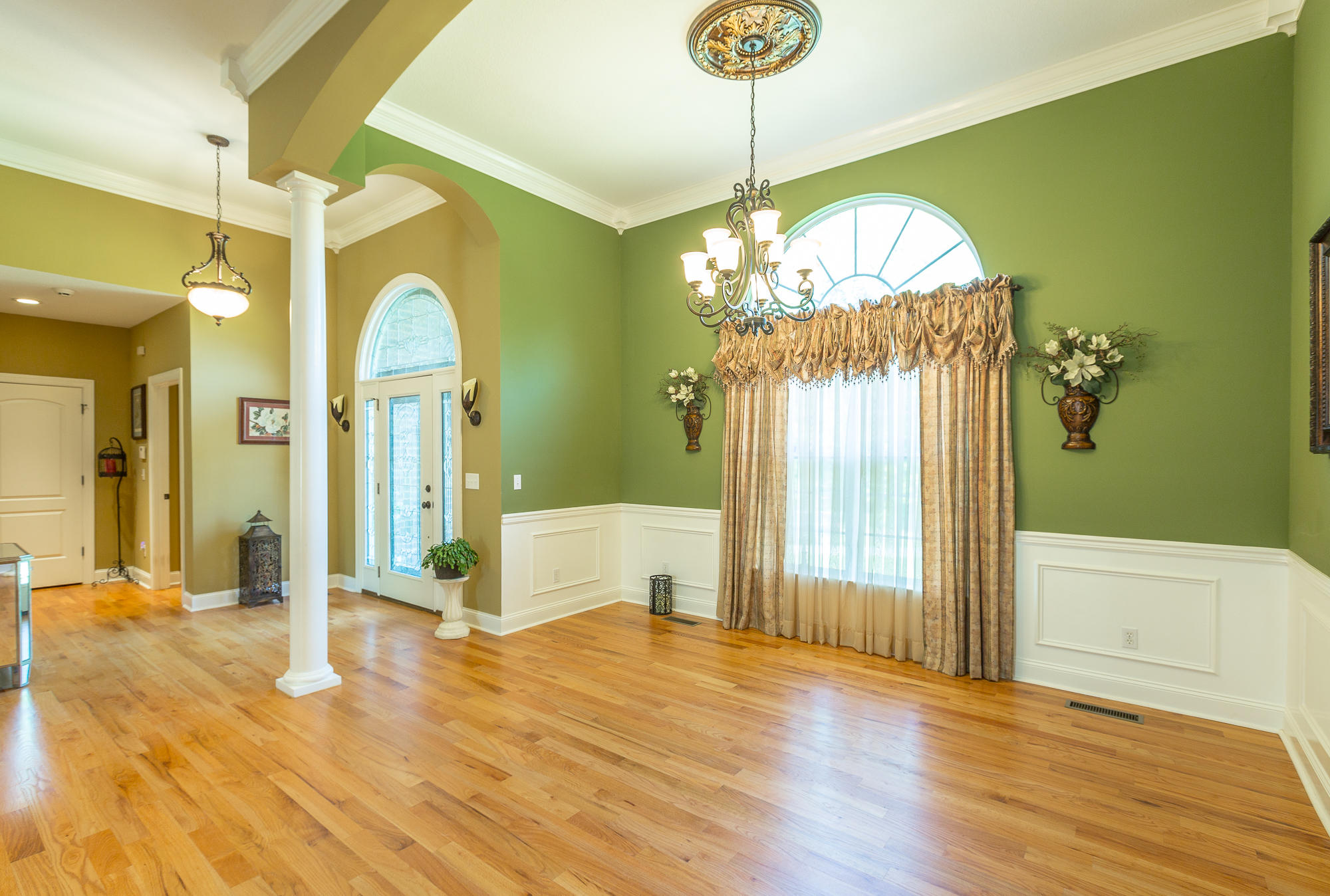 7929 Gann Road Hixson, TN 37343 - Photo 3 of 29 Formal dining room
