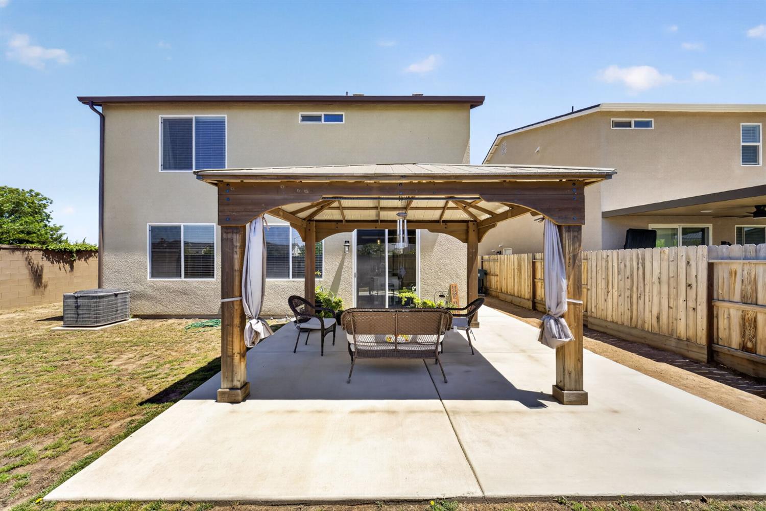 4219 North Reed Avenue Fresno, CA 93723 - Photo 32 of 38 Backyard