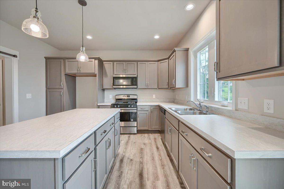 737 Radio Road Elizabethtown, PA 17022 - Photo 10 of 34 Gallery Image 10